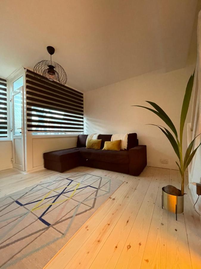 Milan House Apartment Londra Exterior foto
